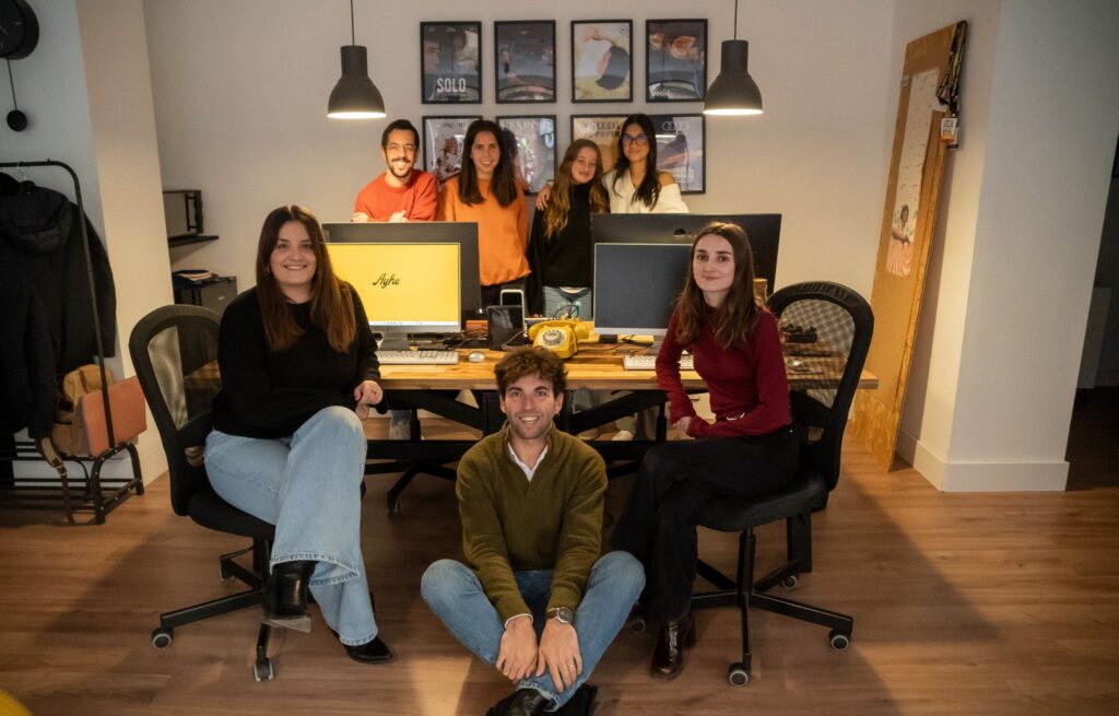 Equip Ayhe Communication 2025